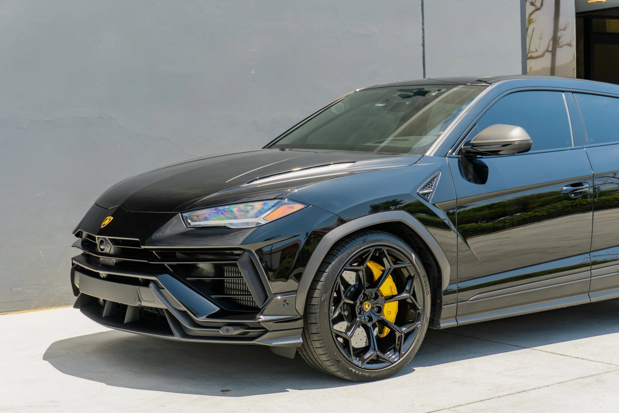 Used 2024 Lamborghini Urus Performante AWD/4WD image 21