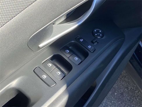 Certified 2023 Hyundai Santa Cruz SEL image 16