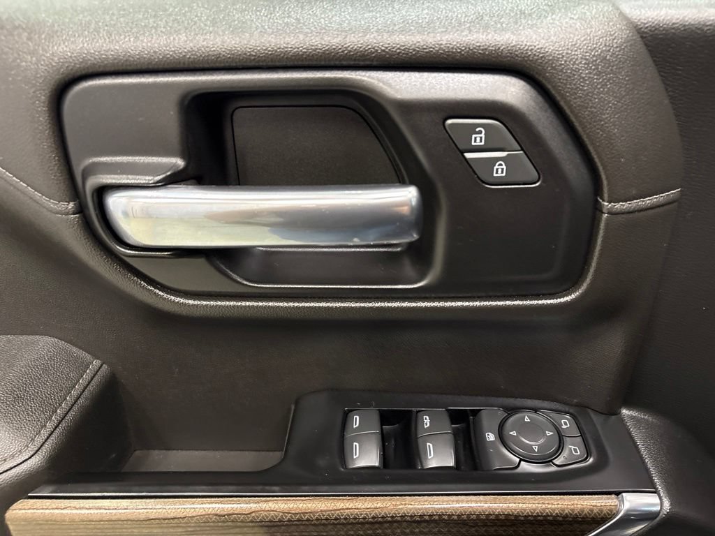 Used 2019 Chevrolet Silverado 1500 RST w/ All-Star Edition AWD/4WD image 16