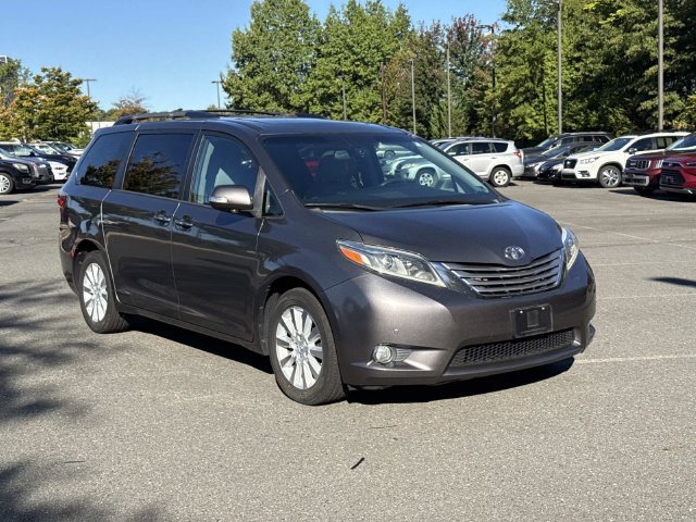Used 2015 Toyota Sienna Limited Premium AWD/4WD image 1