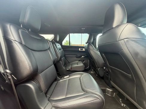 Used 2021 Ford Explorer ST w/ ST Street Pack AWD/4WD image 40