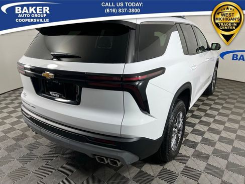 New 2026 Chevrolet Traverse LT w/ LPO, Floor Liner Package image 5