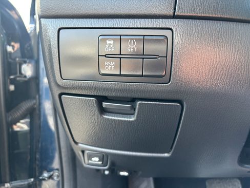 Used 2015 MAZDA MAZDA6 Touring image 17