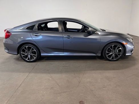 Used 2020 Honda Civic Sport image 2