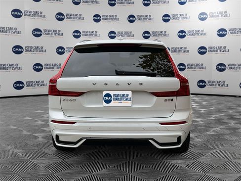 Certified 2023 Volvo XC60 B5 Plus w/ Climate Package image 4