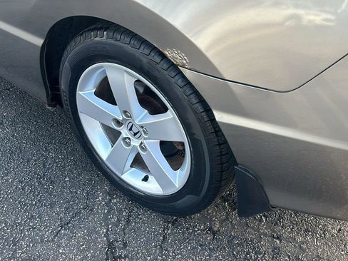 Used 2006 Honda Civic EX image 9