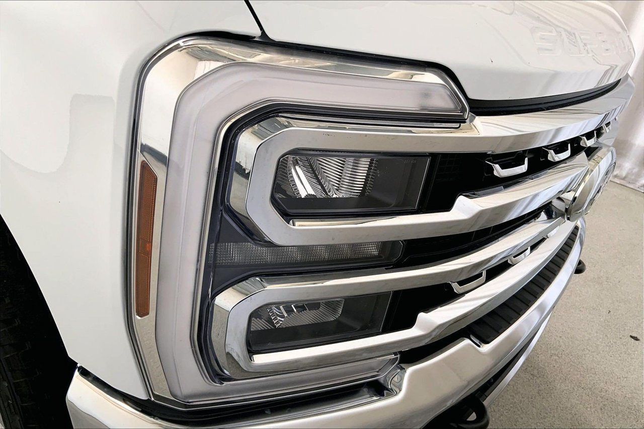 Used 2026 Ford F350 Lariat AWD/4WD image 27
