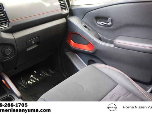 Used 2023 Nissan Frontier PRO-4X w/ Tow Package image 10