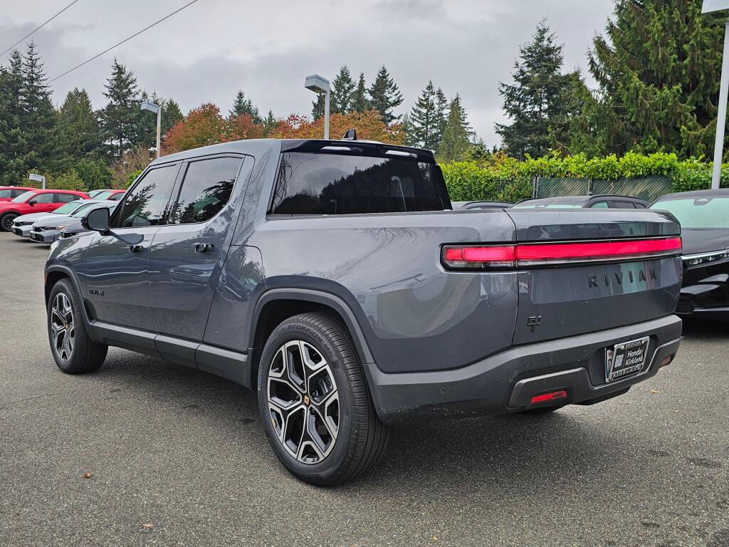 Used 2026 Rivian R1T Adventure Dual AWD/4WD image 5