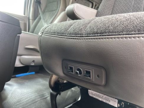 New 2025 Chevrolet Express 2500 image 16