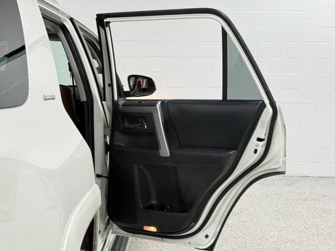 Used 2019 Toyota 4Runner Limited image 60