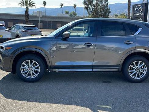 Used 2025 MAZDA CX-5 AWD 2.5 S w/ Select Package image 12