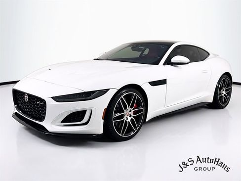 Used 2022 Jaguar F-TYPE R-Dynamic image 3