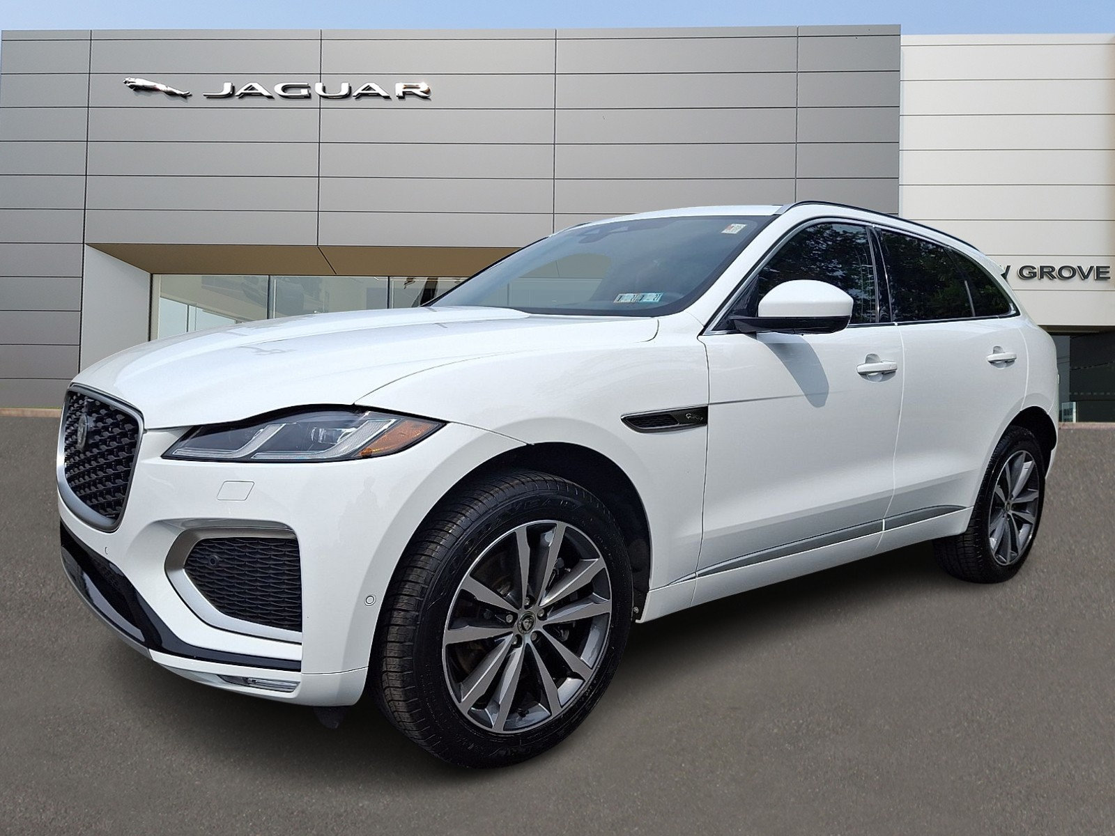 Used 2026 Jaguar F-PACE R-Dynamic S AWD/4WD image 1