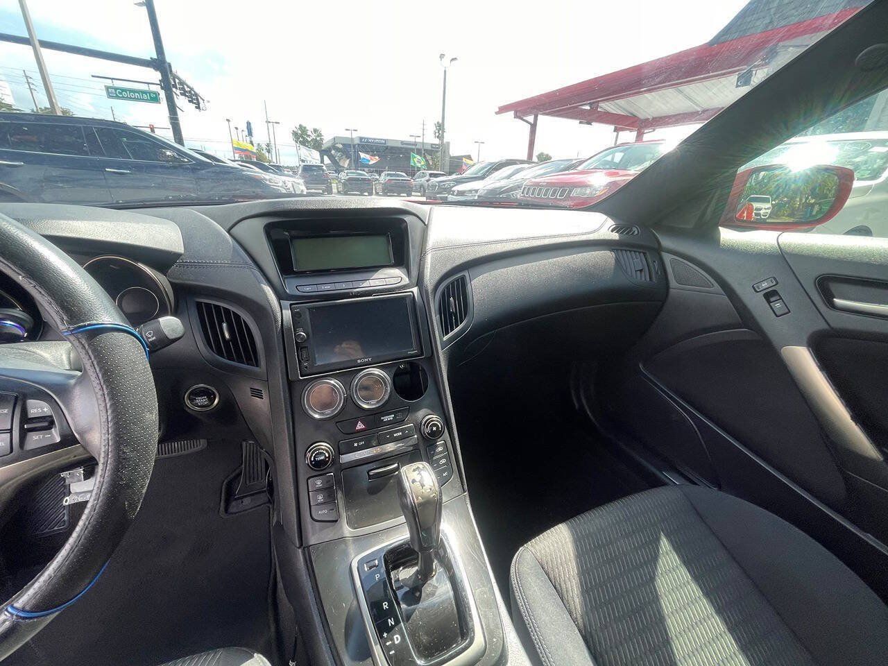 Used 2014 Hyundai Genesis 2.0T RWD image 7