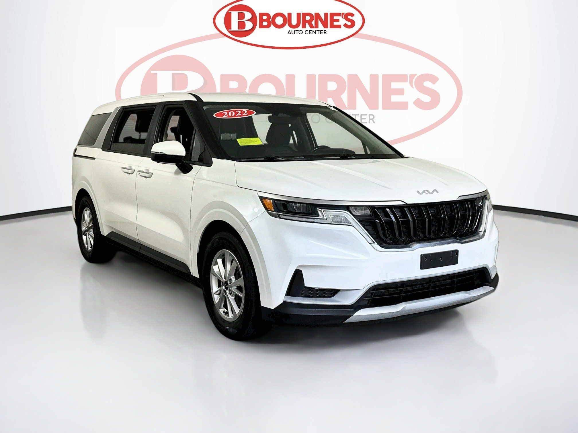 Used 2022 Kia Carnival LX FWD image 1