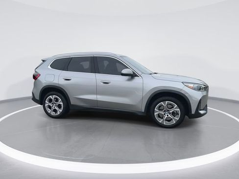 Used 2023 BMW X1 xDrive28i w/ Convenience Package image 9