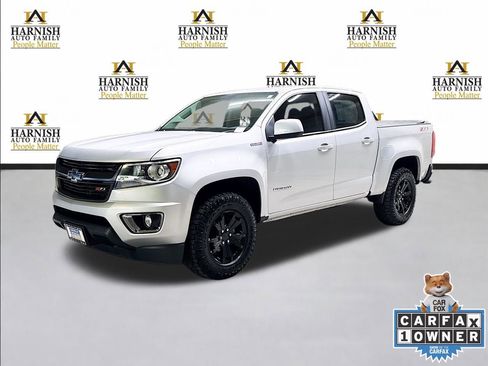 Used 2017 Chevrolet Colorado Z71 AWD/4WD image 1