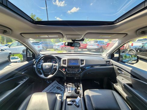 Used 2016 Honda Pilot Touring image 9