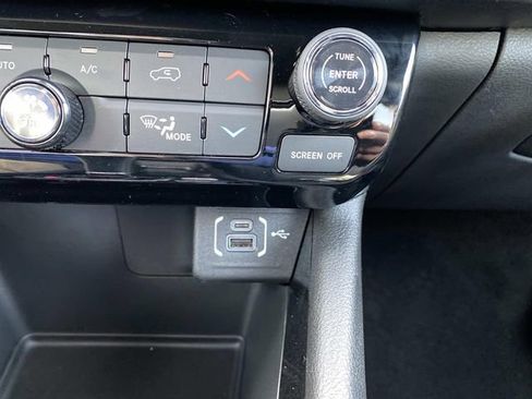 New 2026 Jeep Compass Limited image 11