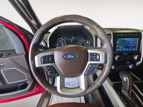 Used 2019 Ford F150 King Ranch w/ Equipment Group 601A Luxury AWD/4WD image 13