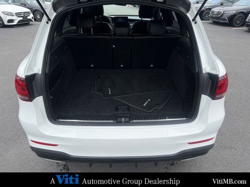 Certified 2022 Mercedes-Benz GLC 300 image 24
