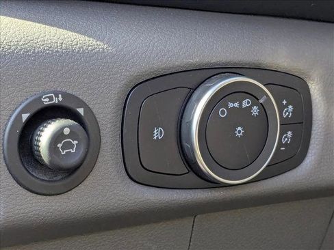 Used 2024 Ford Transit 350 XLT image 7