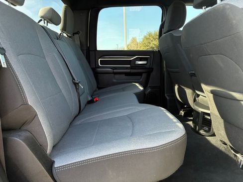 Used 2024 RAM 3500 Big Horn image 5