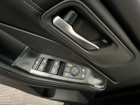 Used 2025 Nissan Rogue SV w/ SV Premium Package FWD image 22