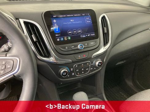 Used 2024 Chevrolet Equinox LT AWD/4WD image 2