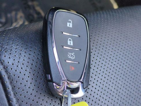 Used 2018 Chevrolet Camaro LT w/ RS Package image 28