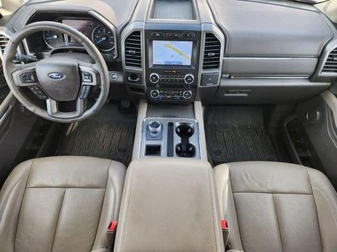 Used 2020 Ford Expedition XLT w/ Equipment Group 202A RWD image 26