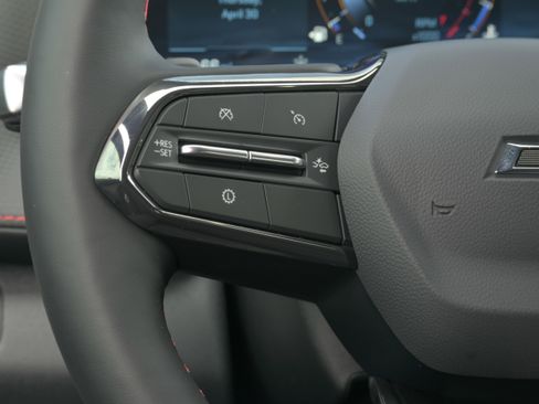 New 2026 Chevrolet Equinox RS w/ Convenience Package III FWD image 21