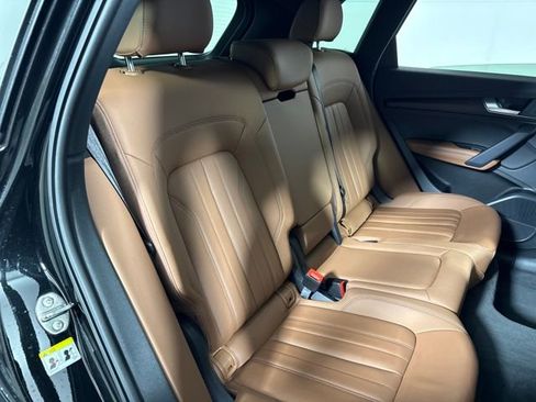 Used 2021 Audi Q5 2.0T Premium Plus w/ Premium Plus Package image 14