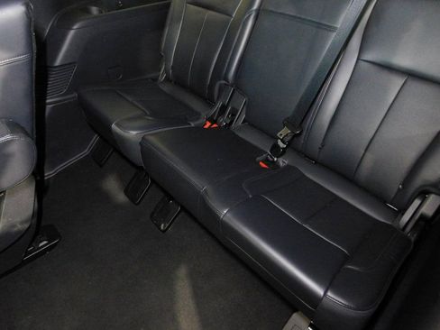 Used 2024 Ford Expedition XLT image 77