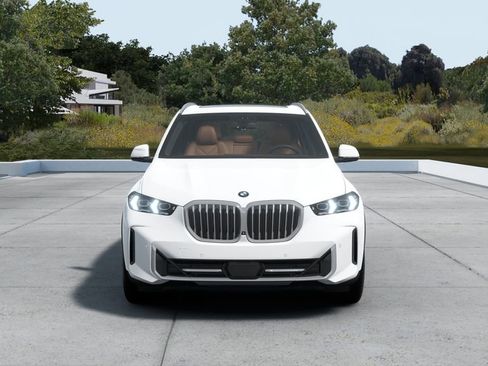 New 2026 BMW X5 sDrive40i RWD image 3