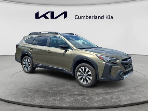 Used 2024 Subaru Outback Limited AWD/4WD image 7