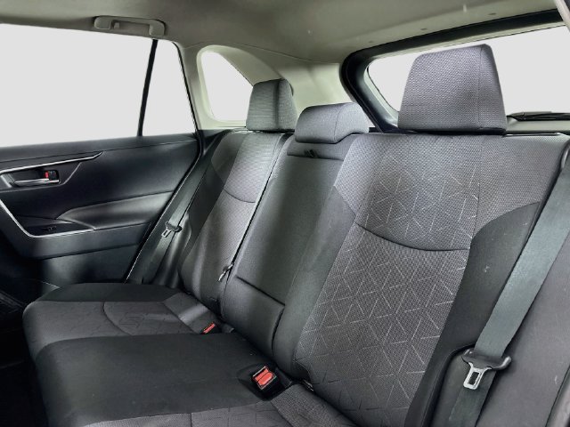 Used 2022 Toyota RAV4 XLE w/ Convenience Package AWD/4WD image 23