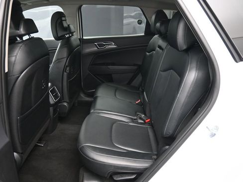 Certified 2023 Kia Sportage SX AWD/4WD image 21