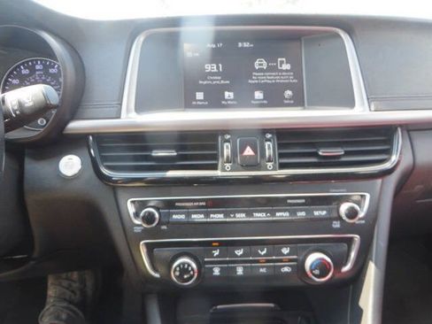 Used 2017 Kia Optima LX w/ Value Package FWD image 48