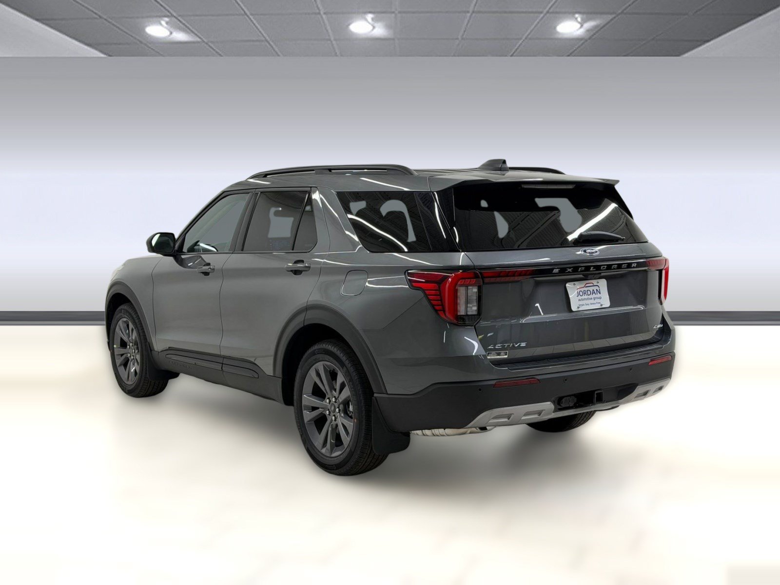 New 2026 Ford Explorer Active w/ Active Comfort Package AWD/4WD image 2