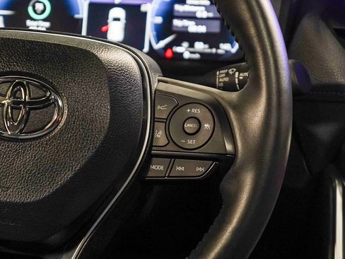 Used 2024 Toyota RAV4 XSE w/ Advanced Technology Package image 17