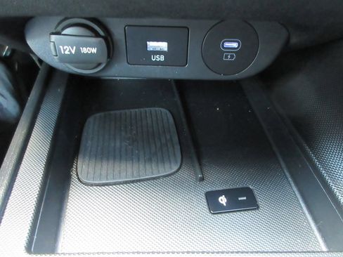 Used 2026 Hyundai Elantra Sport FWD image 26