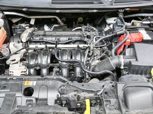 Used 2015 Ford Fiesta SE FWD image 29