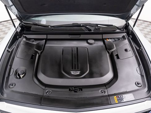 Certified 2024 Cadillac Lyriq Luxury w/ LPO, Floor Liner Package image 36