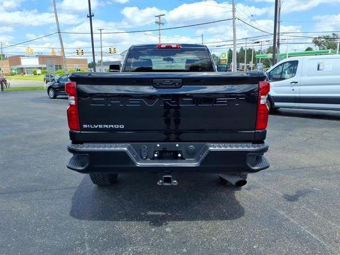 Used 2021 Chevrolet Silverado 3500 W/T w/ WT Convenience Package AWD/4WD image 4