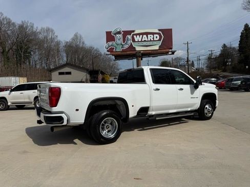 Used 2023 Chevrolet Silverado 3500 High Country image 4