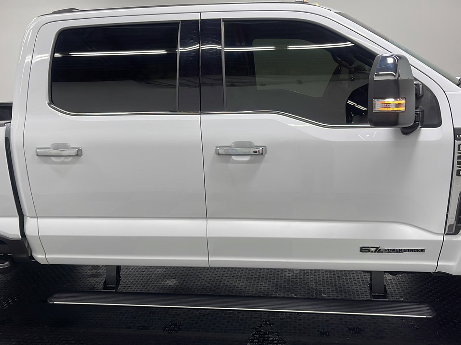Used 2024 Ford F250 Lariat w/ Lariat Ultimate Package AWD/4WD image 21