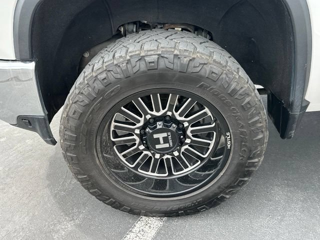 Used 2022 Chevrolet Silverado 3500 LTZ w/ LTZ Plus Package AWD/4WD image 16