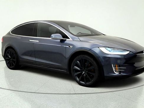 Used 2020 Tesla Model X Long Range AWD/4WD image 3
